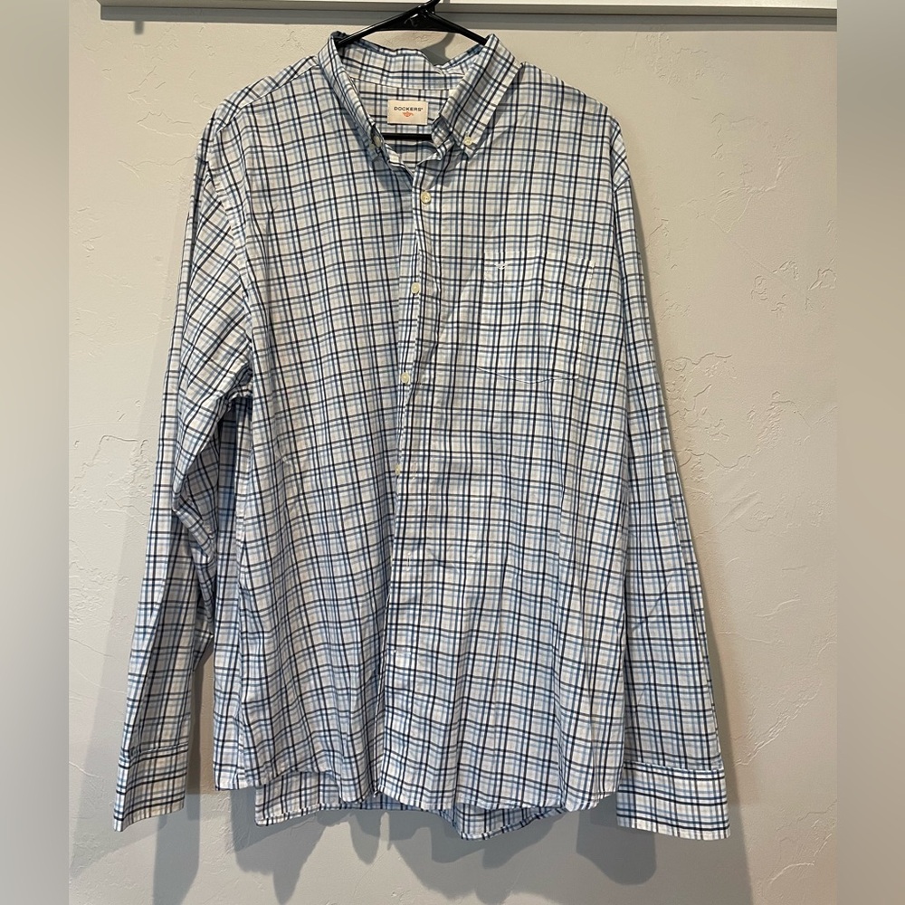 Dockers Men’s Plaid Button Down Dress Shirt